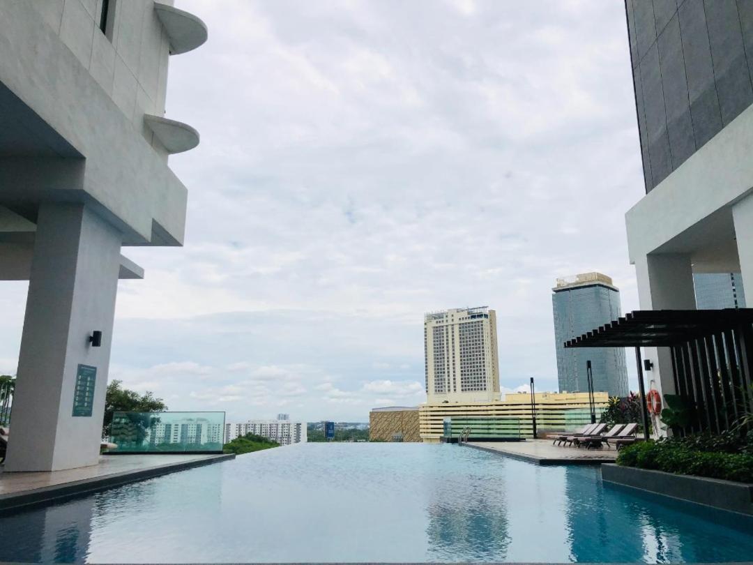 Southkey Mosaic By Antlerzone Johor Bahru Exterior foto